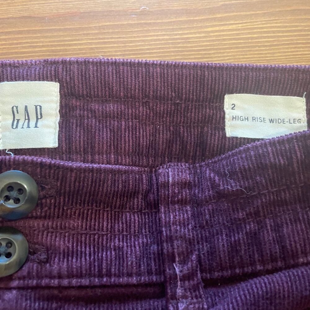 Gap Corduroy Pants – Size 2 - Picture 3 of 5